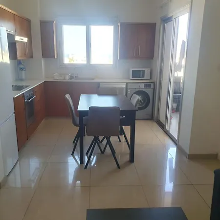 3bedroom With Side Sea View In Apartment Larnaca